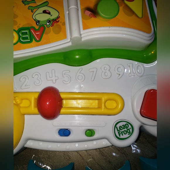 LeapFrog Learn and Groove Musical Table, Green - Picture 8 of 12